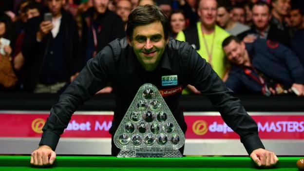 _87761032_ronnie_o'sullivan_trophy.jpg