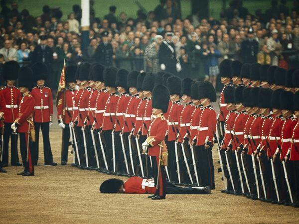 irish guard.jpg