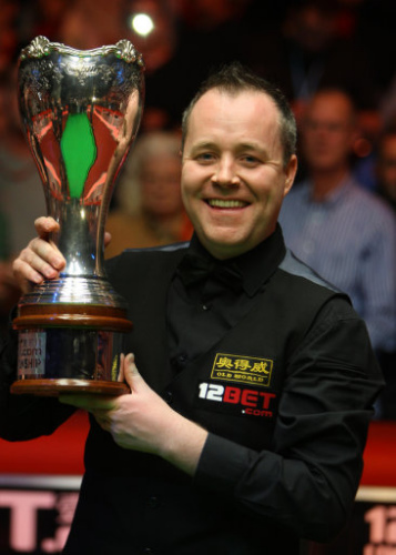 John Higgins UK Champion 2010.jpg