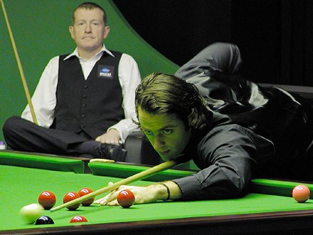 Ronn vs S.Davis Welsh Open Final 2004.jpg