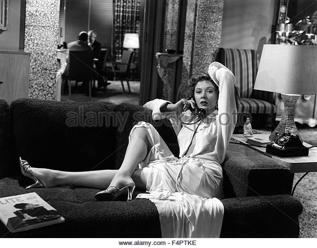 gloria-grahame-the-big-heat-1953-directed-by-fritz-lang-columbia-pictures-f4ptke.jpg