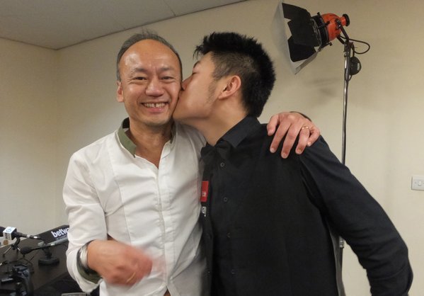 wenbo kiss.jpg